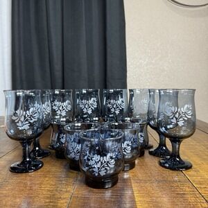 Vtg Set of 14 Pfaltzgraff‎ Yorktowne Dusky Blue Glasses Country Cottagecore EUC